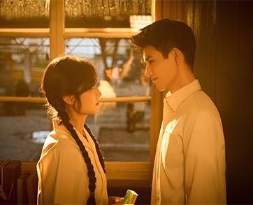 ครั้งแรก! “เฉินเฟยอวี่” ปะทะ “ซุนเชียน” ในซีรีส์ “พึ่งพารักพักพิงฝัน (Love Story in the 1970s)” กับบทเริ่มต้นความรักสุดคลาสสิกที่ห้ามพลาด!